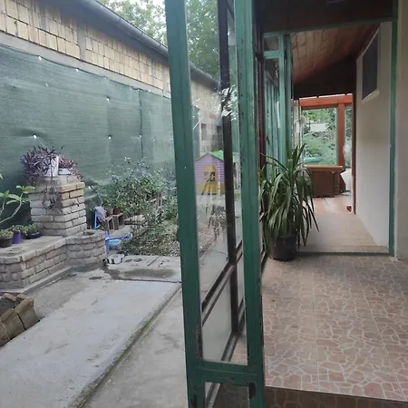 Bed and Breakfast Liza Panzio Mali Idos