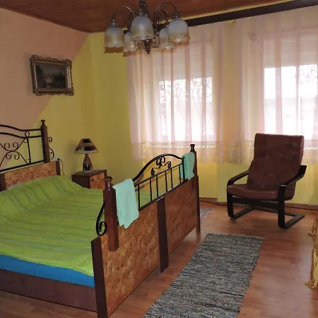 Bed & Breakfast Liza Panzio *